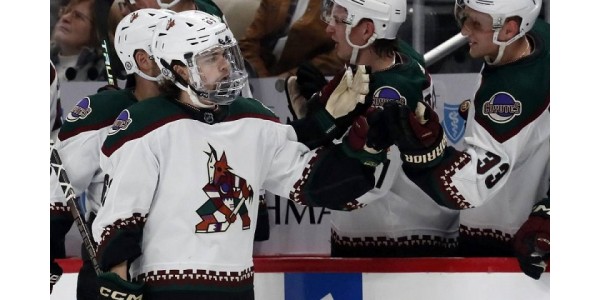 La bonne mentalité du joueur des Coyotes de l'Arizona Matias Maccelli